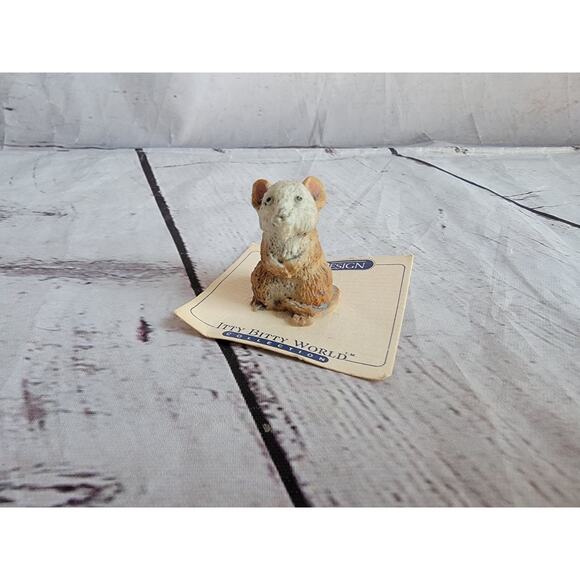 Itty Bitty World United Designs Mouse Mini Figurines On Paper VTG 1986 - Picture 1 of 7